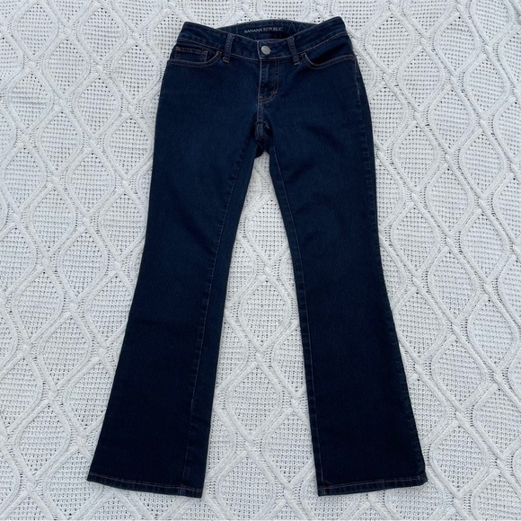 [25] Banana Republic Women’s Low Rise Dark Wash Denim Flare Leg Blue Jean - Picture 2 of 9